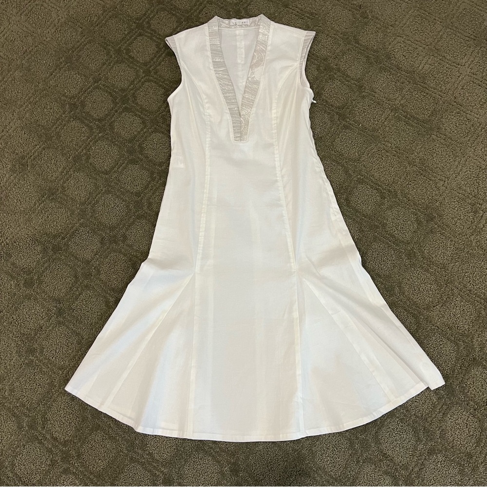 Lusefa white dress -small NWOT